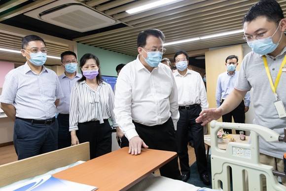 龔正調研養老服務機構 擴大有效供給，激發市場活力，構建多元化養老服務體系